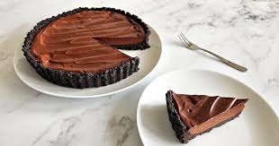 8 Irresistible No-Bake Vegan Desserts to Tackle That Sweet Tooth—No Oven Required